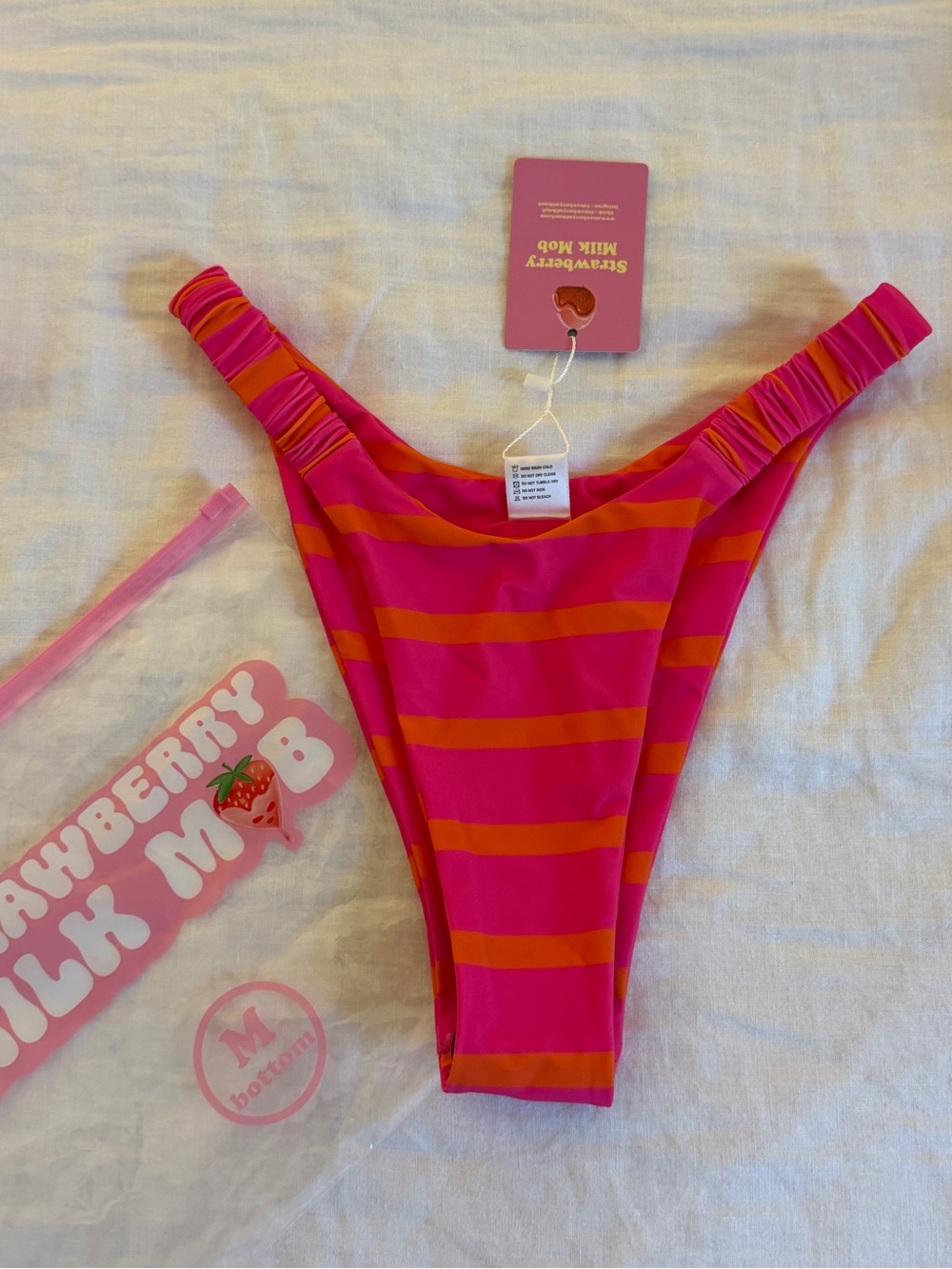 Clair de Lune Bottoms Strawberry Milk Mob